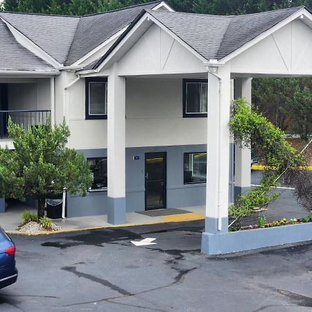 Days Inn By Wyndham Dahlonega University Area Exterior foto