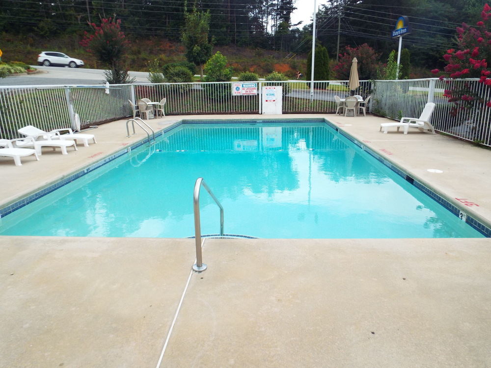 Days Inn By Wyndham Dahlonega University Area Exterior foto
